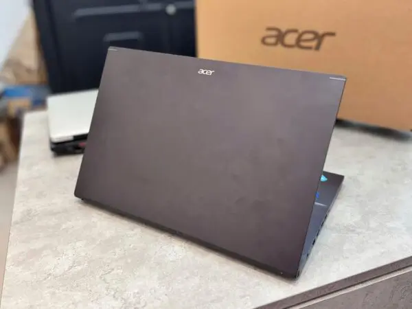 Acer Aspire A715-76G - Ảnh 4