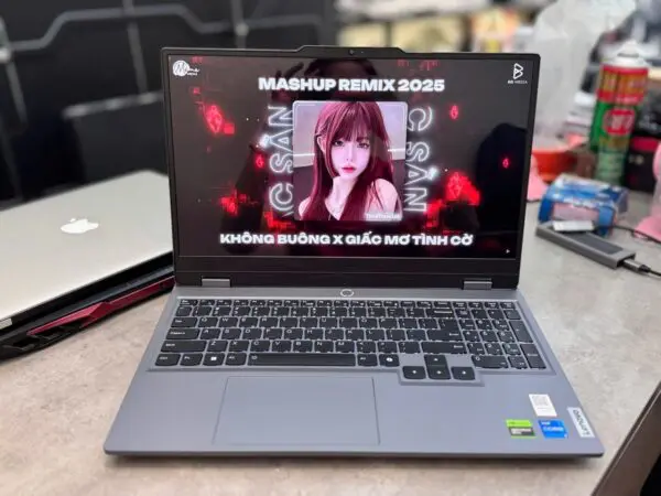 ⚡ Laptop Lenovo LOQ 15IX9 i5 13450HX RTX 3050 🎮