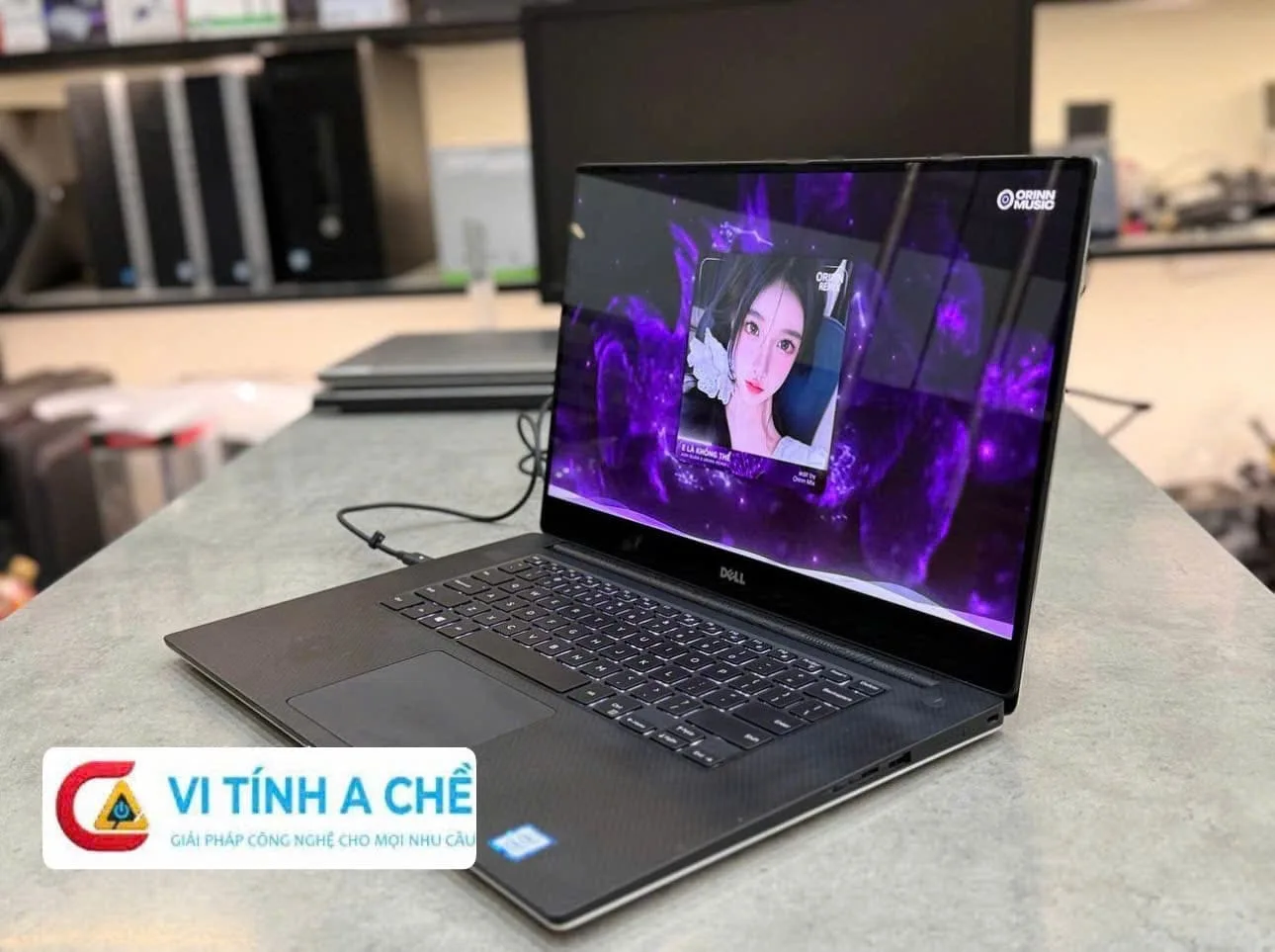 Dell Precision 5520 I7-7820Hq 5 Dell Precision 5520 I7-7820Hq - Ảnh 5