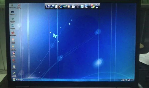 Các Lỗi Thường Gặp Khi Mua Laptop Cũ 17 Màn Hình Sọc Ngang