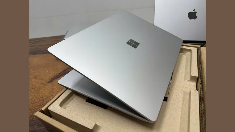 Laptop Surface Và Macbook Mỏng Nhẹ Khiến Máy Nhanh Nóng