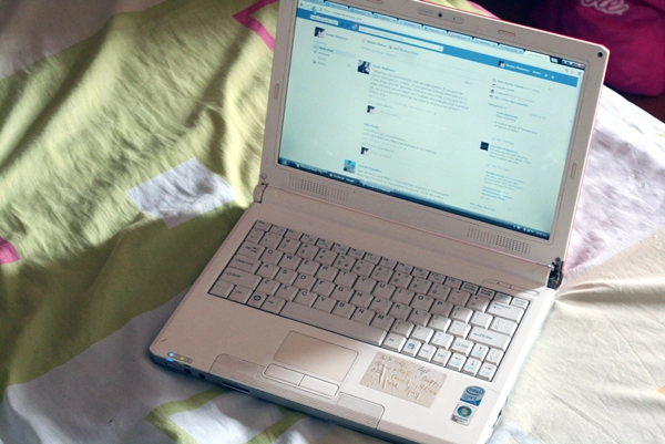 Laptop Nóng Bất Thường Dù Dùng Nhẹ? 7 Nguyên Nhân Thường Gặp