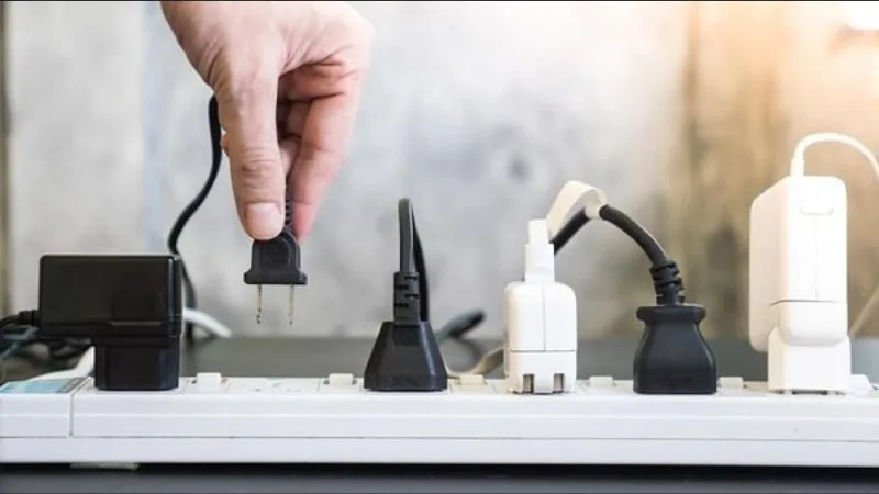 Nguồn Điện Không Ổn Định