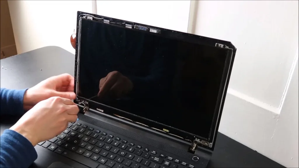 Cáp Màn Hình Hư Khiến Máy Tính Không Lên Màn Hình