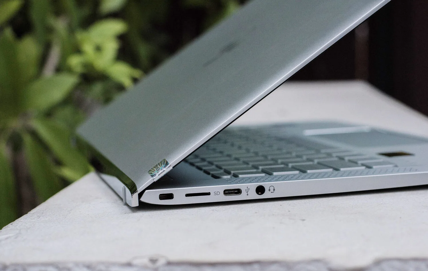 Cắm Tai Nghe Laptop Không Nhận: Nguyên Nhân &Amp; Cách Khắc Phục Hiệu Quả