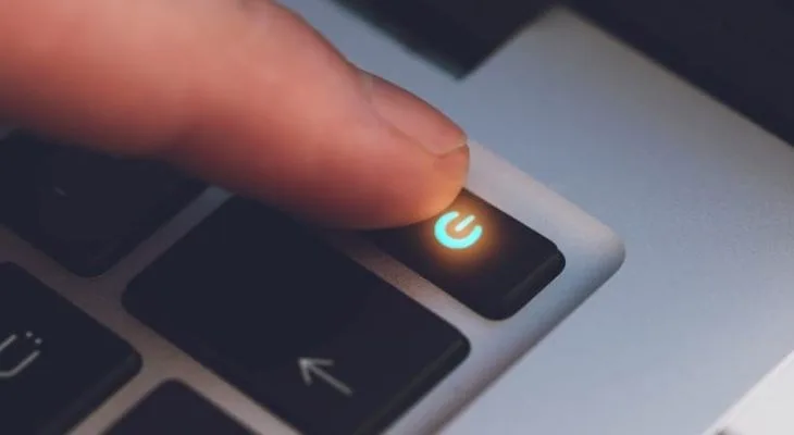 Laptop Shutdown Xong Vẫn Chạy Quạt: Nguyên Nhân &Amp; Cách Xử Lý