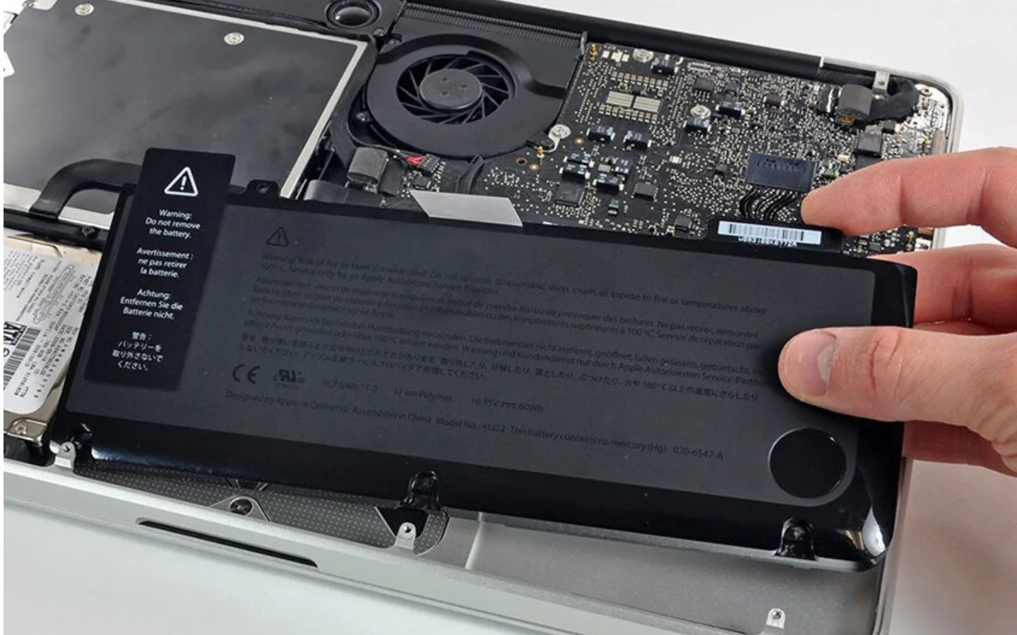 Pin Laptop Chai Tụt Nhanh Thì Nên Thay Sớm