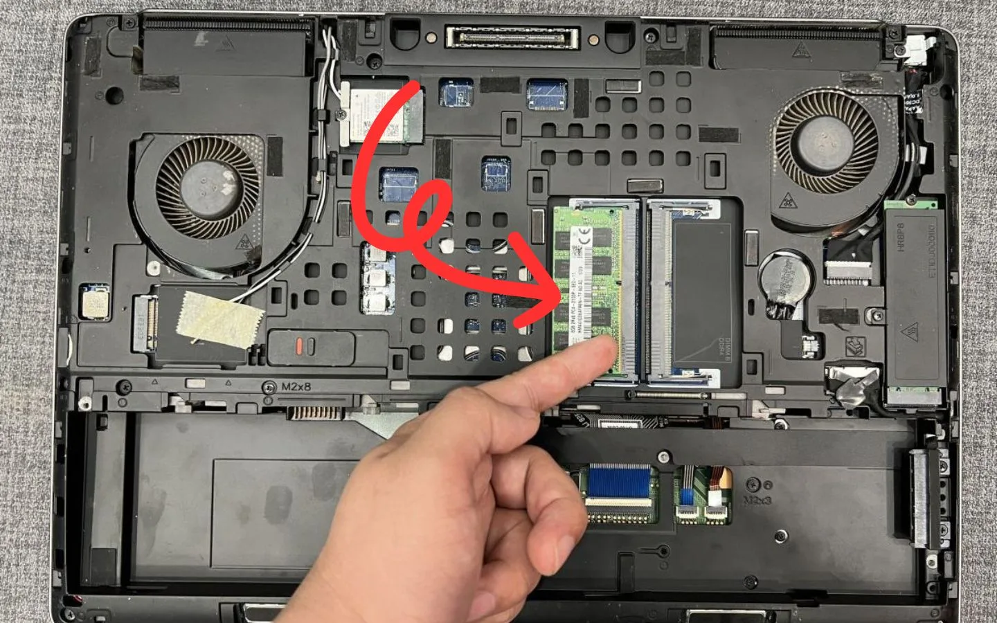 Laptop Nâng Ssd Bao Nhiêu Gb? 3 Mức Dung Lượng Dễ Chọn 3 Laptop Nâng Ssd Bao Nhiêu Gb