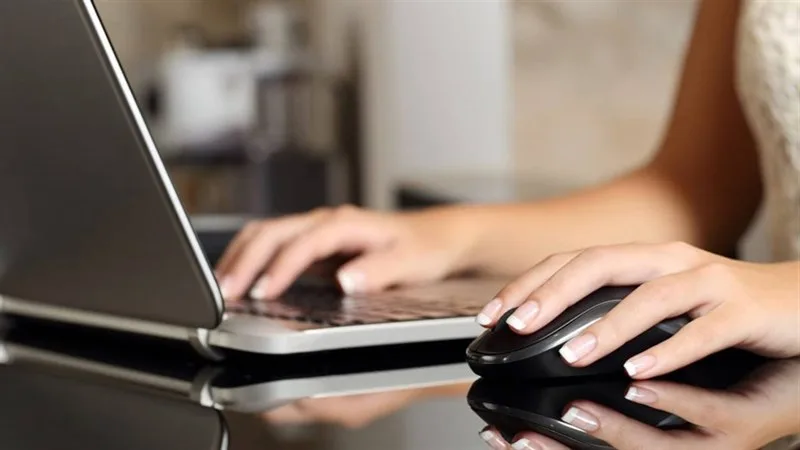 Laptop Không Nhận Chuột