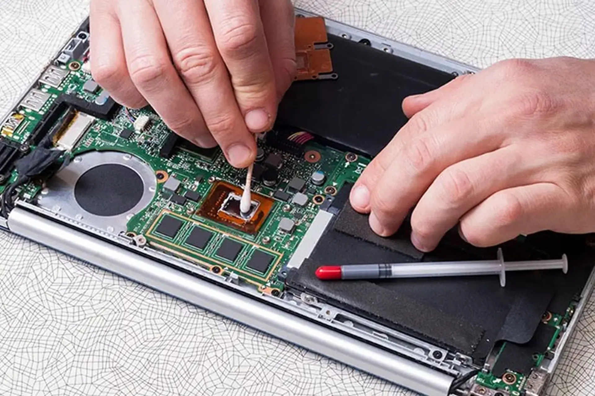 Sửa Laptop Msi Quạt Kêu To