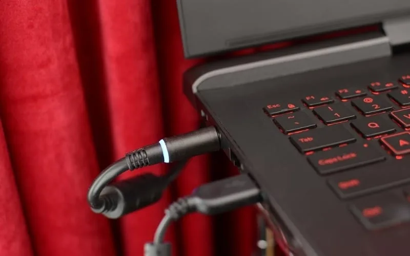 Sửa Laptop Msi Sạc Không Vào Pin