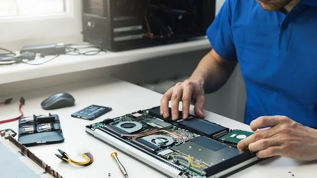 Vệ Sinh Laptop Acer Tra Keo