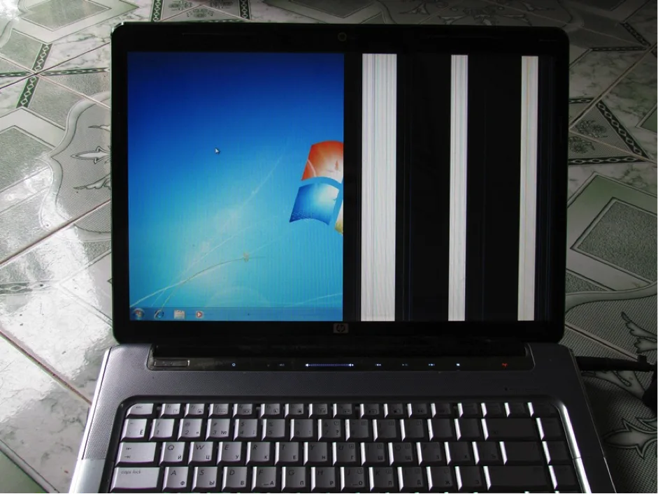 Màn Hình Laptop Đen