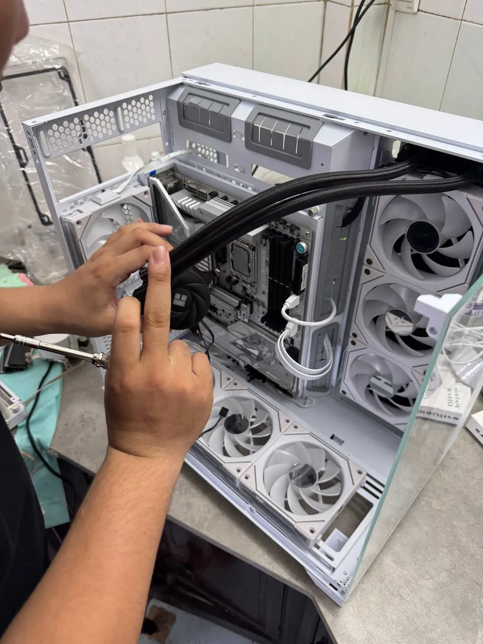 Sửa Máy Tính Quận 5 2026 – Lấy Liền, Báo Giá Trước | Vi Tính A Chề 5 Sửa Pc Quận 5